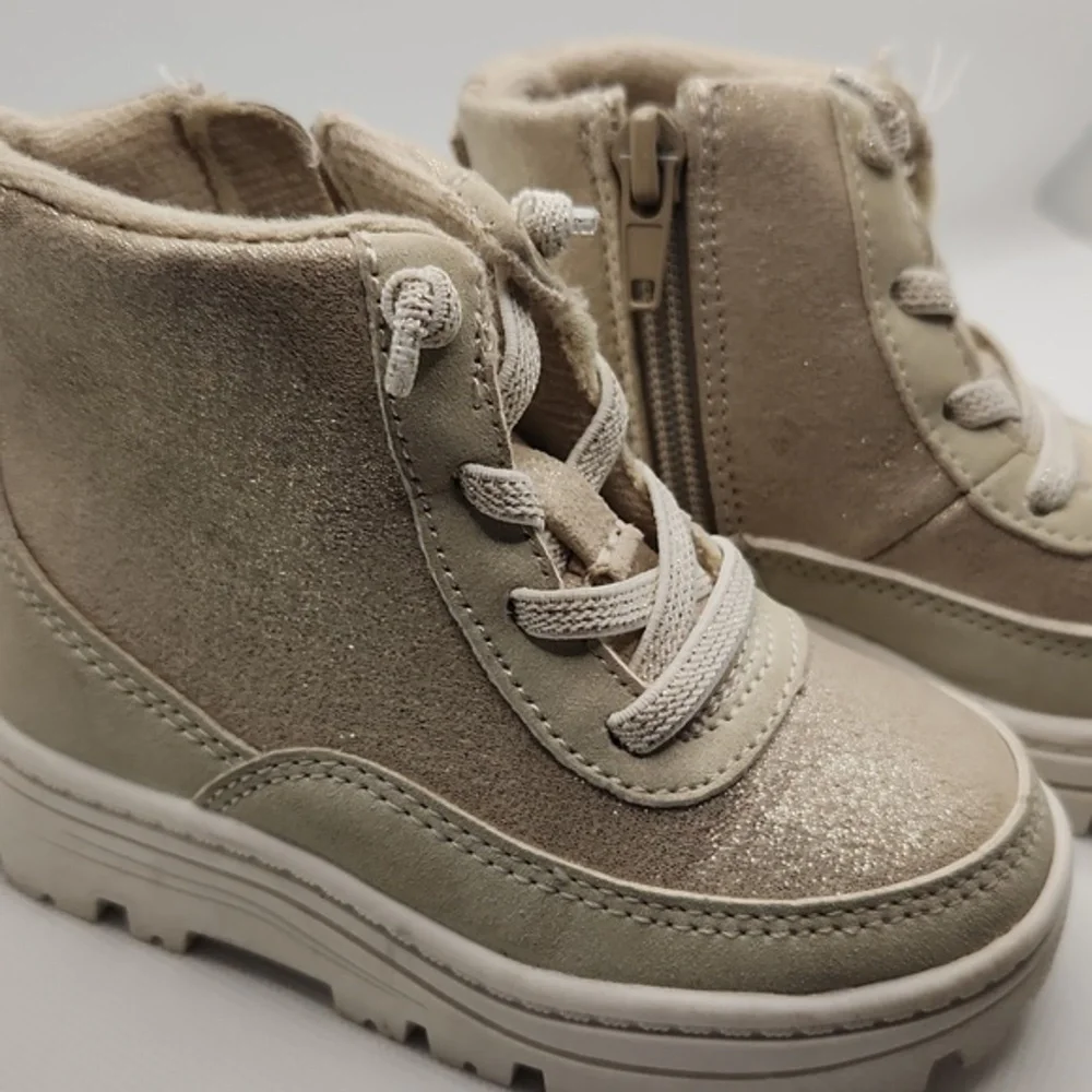 Girls Carter's tan‎ glittery boots
